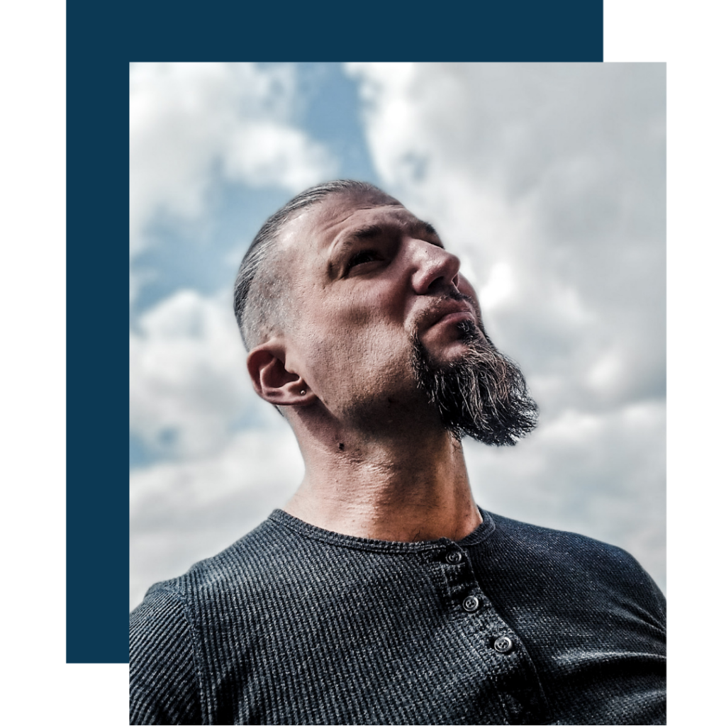 Akademia Bushcraftu i Survivalu dla Mężczyzn - instruktor Jakub "Topór"